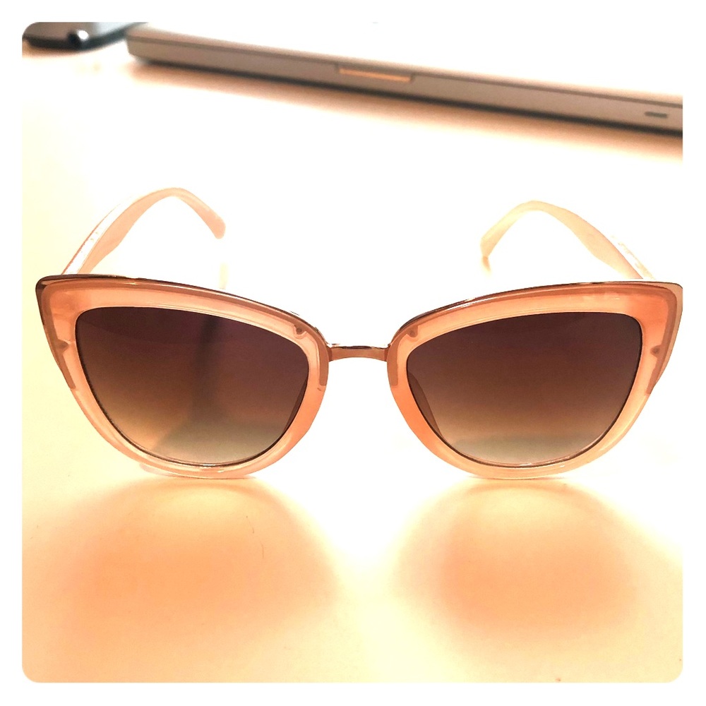 Pink Cat Eye Sunglasses